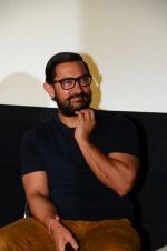 Aamir Khan at Dangal press meet in Mumbai on 12th Nov 2016 (42)_582813c15748b.JPG