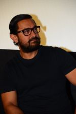 Aamir Khan at Dangal press meet in Mumbai on 12th Nov 2016 (50)_582813c643b3e.JPG