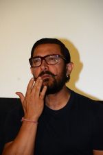 Aamir Khan at Dangal press meet in Mumbai on 12th Nov 2016 (52)_582813c810560.JPG
