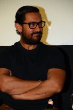 Aamir Khan at Dangal press meet in Mumbai on 12th Nov 2016 (71)_582813ccedfea.JPG