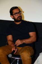 Aamir Khan at Dangal press meet in Mumbai on 12th Nov 2016 (75)_582813cf0c080.JPG