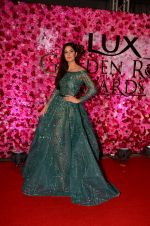 Katrina Kaif at Lux Golden Rose Awards 2016 on 12th Nov 2016 (165)_5828565a07aa6.JPG