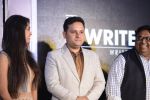at the launch of Write India stories compilation book in St Regis on 13th Nov 2016 (15)_582aae6ba7c9d.JPG
