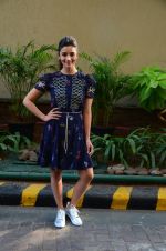 Alia Bhatt promotes Dear Zindagi on 17th Nov 2016 (4)_582e94fbcd191.jpg