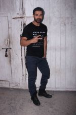 John Abraham at the promotions of Force 2 on 25th Nov 2016 (20)_58385188af072.jpg