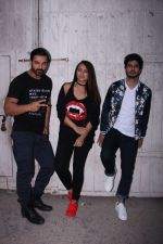 Sonakshi Sinha, John Abraham, Tahir Bhasin at the promotions of Force 2 on 25th Nov 2016 (23)_5838520f0b712.jpg