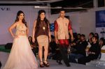 at Archana Kochhar fashion show in Mumbai on 25th Nov 2016 (76)_58396ecd1f407.jpg