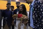 Soha Ali Khan at Pet adoptation on 26th Nov 2016 (75)_583a86599fd8b.JPG