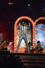 Ranveer Singh on the sets of Super Dancer on 27th Nov 2016 (88)_583bde3d0ac53.JPG