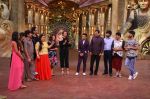 Sanjeev Kapoor, Surveen Chawla and Mudassar Khan grace the stage of COmedy Nights Bachao Taaza  (12)_584114637e760.jpg