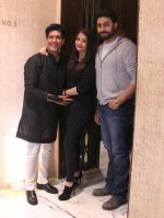 Aishwarya Rai Bachchan, Abhishek Bachchan at Manish  Malhotra bash on 4th Dec 2016 (163)_584530bdbd01f.JPG