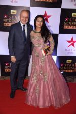 Anupam Kher at 22nd Star Screen Awards 2016 on 4th Dec 2016 (31)_584538f4a5941.JPG