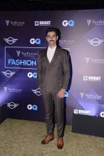 Kunal Kapoor at GQ Fashion Night on 4th Dec 2016 (110)_5845352f6bf30.JPG