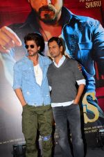 Shahrukh Khan, Nawazuddin Siddiqui at Raes trailer launch on 7th Dec 2016 (79)_58490df0344eb.JPG
