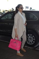 Sridevi snapped at airport on 7th Dec 2016 (2)_584906ded2ad6.JPG