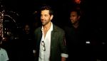 Hrithik Roshan and Suzanne Khan out on dinner with kids on 16th Dec 2016 (11)_5854f2d8ac88a.jpg