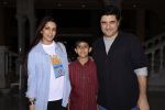 Sonali Bendre came to watch Stomp on 17th Dec 2016 (10)_585787ffc8e33.JPG