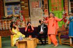 Priyanka Chopra on the sets of The Kapil Sharma Show on 21st Dec 2016 (106)_585b8af1d121a.JPG