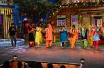 Priyanka Chopra on the sets of The Kapil Sharma Show on 21st Dec 2016 (111)_585b8af481ff0.JPG
