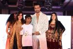 Rohit Roy walk for Lakshyam show at Brand of the Year Awards on 21st Dec 2016 (162)_585b8bf37d459.JPG
