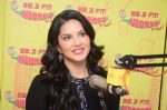 Sunny Leone at Mirchi 98.3 studio for the song Laila Mai Laila from Raees on 22nd Dec 2016 (5)_585cbefb753fc.JPG