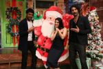 Sunny Leone and her husband Daniel Weber on the sets of The Kapil Sharma Show on 24th Dec 2016 (14)_5860c15595ee1.jpg