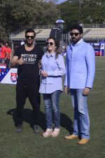 Abhishek Bachchan, Nita Ambani, John Abraham at national soccer finals for schools on 7th Jan 2017 (41)_58723edff27c2.jpg