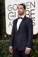 at 74th Golden Globe Awards on 8th Jan 2017 (4)_58735521d11db.jpg
