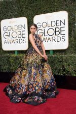 celeb at 74th Golden Globe Awards on 8th Jan 2017 (126)_5873566f631de.jpg