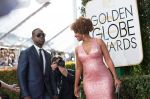 celeb at 74th Golden Globe Awards on 8th Jan 2017 (82)_58735a4240193.jpg