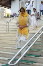 Shabana Azmi at Seema Kapoor_s prayer meet for Om Puri on 9th Jan 2017 (47)_5874839a362f9.JPG