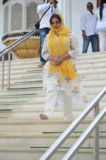 Shabana Azmi at Seema Kapoor_s prayer meet for Om Puri on 9th Jan 2017 (50)_5874839c43fb9.JPG
