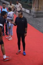 Anil Ambani at Mumbai Marathon Event in Mumbai on 15th Jan 2017 (15)_587b6aa873fca.JPG