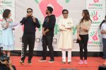 Arjun Kapoor, Raj Thackeray at Be Happy event in Mumbai on 14th Jan 2017 (73)_587b683f6b7e1.JPG