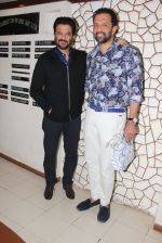 Anil Kapoor at Javed Akhtar_s birthday on 17th Jan 2017 (13)_58807e74d8b3e.JPG