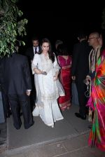 Preity Zinta at Radha Kapoor_s Wedding Reception on 28th Jan 2017 (39)_588df8e705c50.JPG