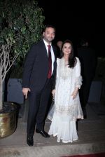Preity Zinta at Radha Kapoor_s Wedding Reception on 28th Jan 2017 (45)_588df8f0e53b0.JPG