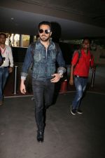 Emraan Hashmi snapped at airport on 30th Jan 2017 (27)_589030505f815.jpg