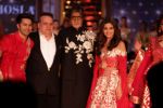 Amitabh Bachchan walk the Ramp For Cancer Patients at Fevicol Caring with Style on 26th Feb 2017