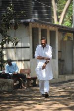 Jackie Shroff at the Furneral Of Sunil Shetty_s Father Veerappa T Shetty on 2nd March 2017 (78)_58b936821cbcf.JPG