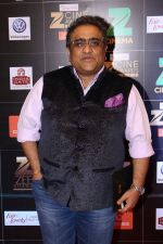 Kunal Ganjawala at Red Carpet Of Zee Cine Awards 2017 on 12th March 2017 (12)_58c68c110d3f1.JPG