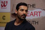 John Abraham at DR.Aashish Contractor Book Launch on 24th March 2017 (67)_58d6248409018.JPG
