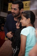 John Abraham at DR.Aashish Contractor Book Launch on 24th March 2017 (73)_58d6248c79446.JPG