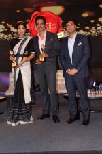 Shilpa Shetty, Sonu Sood at The Iconic Brands Of India 2017 Summit on 24th March 2017 (1)_58d624ec64672.JPG