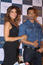 Bipasha Basu & Karan Singh Grover at the Launch Of Springfit Mattress Autograph Collection on 25th March 2017 (62)_58d7a2c4115a9.JPG