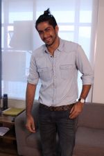 Namit Khanna at an Interview For Web Series Twisted on 25th March 2017 (31)_58d79f1964ffe.JPG