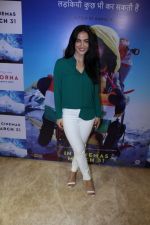 Elli Avram at The Red Carpet Of The Special Screening Of Poorna on 27th March 2017 (64)_58da190900095.JPG