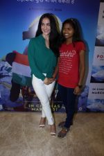 Elli Avram at The Red Carpet Of The Special Screening Of Poorna on 27th March 2017 (72)_58da19174bf4f.JPG