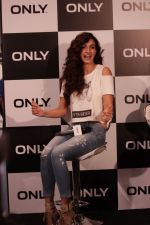 Disha Patani Launching The Only For Bieber Collection on 20th April 2017 (32)_58f9f5ebcc082.JPG