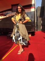 Neha Dhupia In marks and spencer on the sets of chhote Miyan dhakad ... styled by sohaya (2)_58faf6aa30e2c.jpg